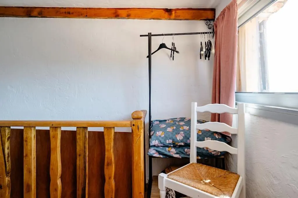 Chambre Atypique Dans Cafe Healthy Saint-Paul-de-Vence