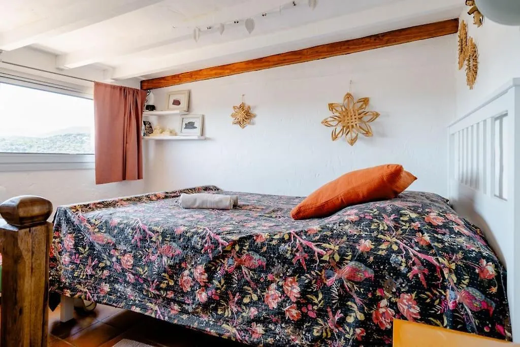 Chambre Atypique Dans Cafe Healthy Saint-Paul-de-Vence