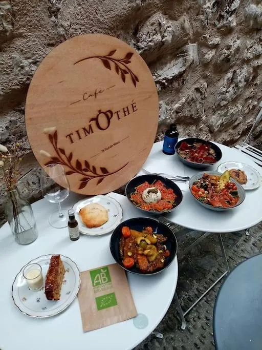 Chambre Atypique Dans Cafe Healthy Saint-Paul-de-Vence 0*,